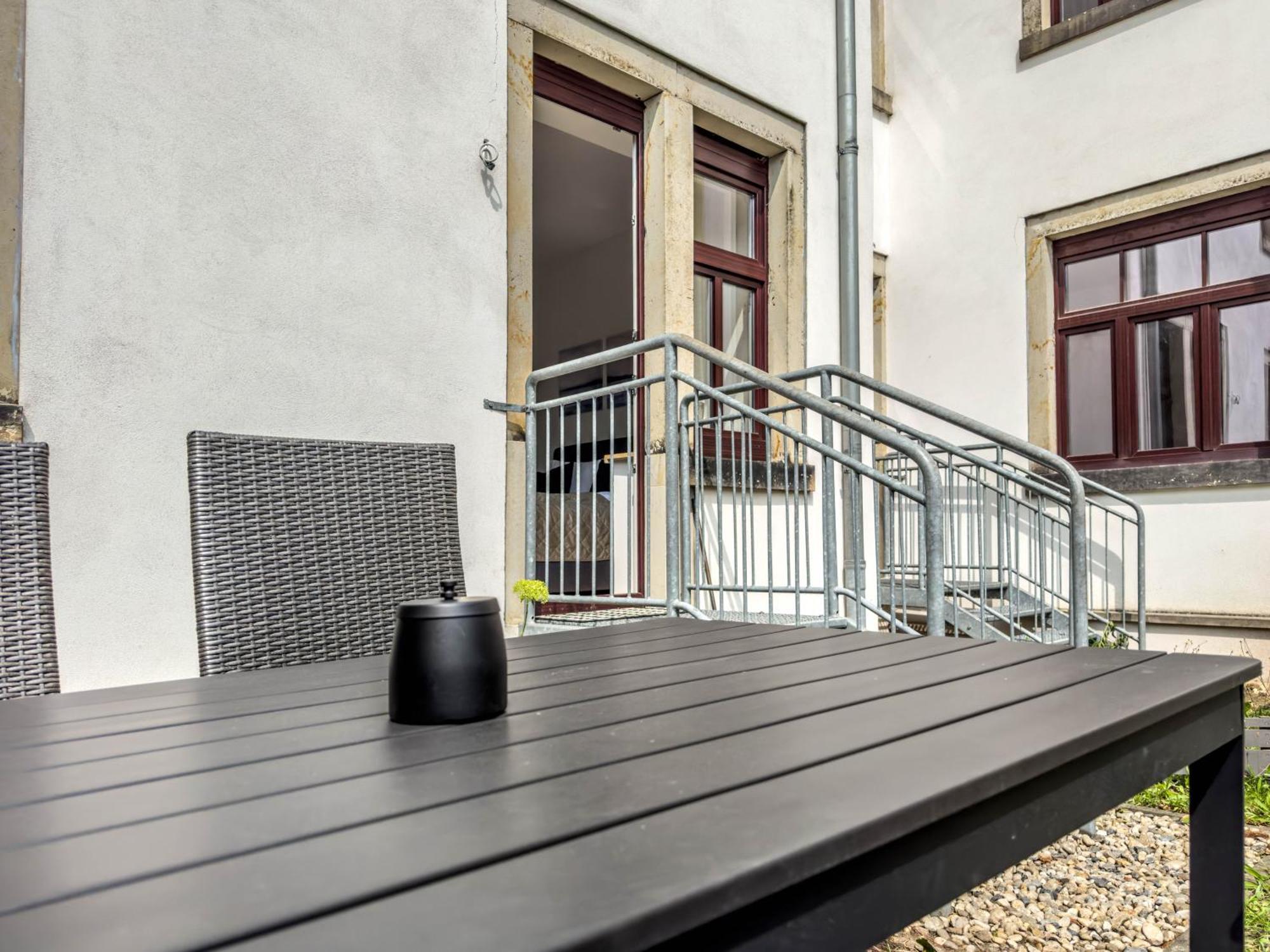 Design 2R Apartment Dresden Neustadt - Garten - Elbnahe - Airport Exteriör bild